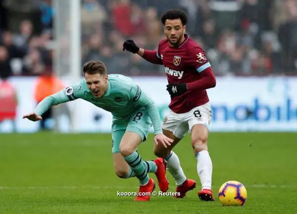 ?i=reuters%2f2019-01-12%2f2019-01-12t135501z_1127583863_rc174b599330_rtrmadp_3_soccer-england-whu-ars_reuters