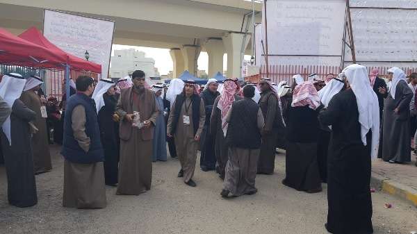 من الانتخابات