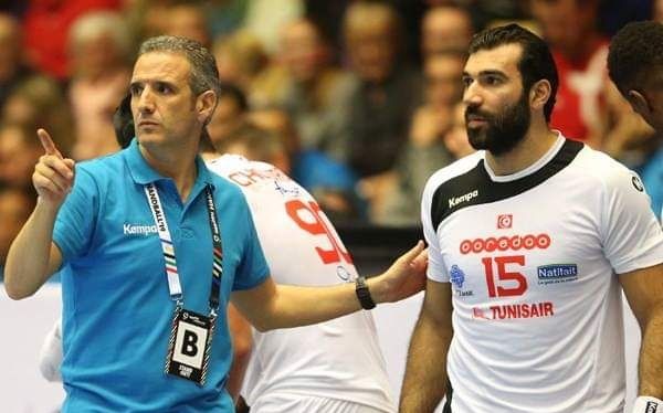 جيرونا في لقاء الدنمارك