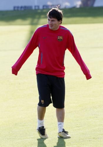2010-09-27t111349z_01_bar04_rtridsp_3_soccer-spain_reuters