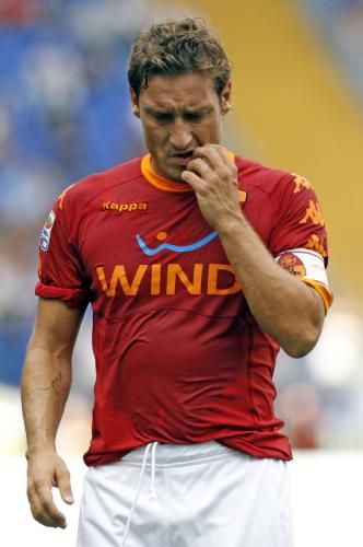 2010-09-19t153012z_01_gsp15_rtridsp_3_soccer-italy_reuters