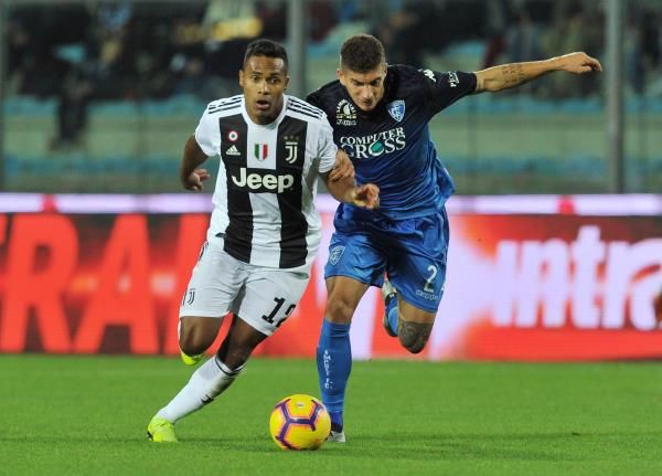 أليكس ساندرو