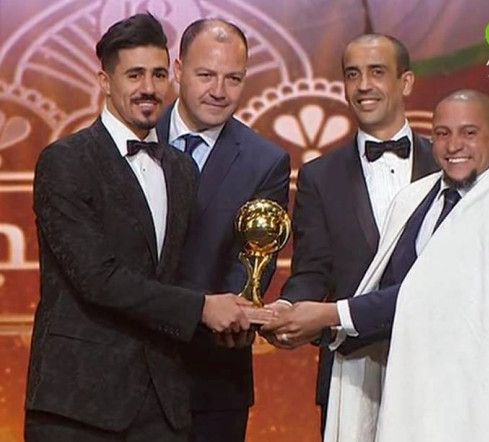 جانب من التتويج