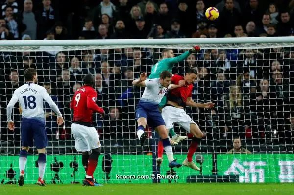 ?i=reuters%2f2019-01-13%2f2019-01-13t184200z_2010421207_rc12d4e77040_rtrmadp_3_soccer-england-tot-mun_reuters