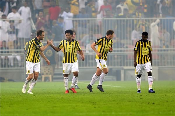 لاعبو اتحاد جدة