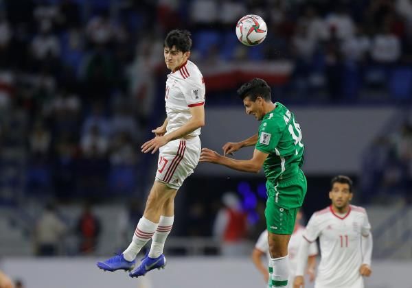 من مباراة العراق وإيران