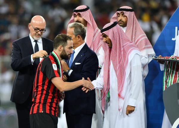 جونزالو هيجواين