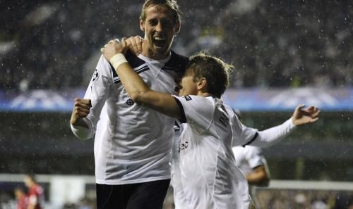 2010-09-29t202810z_01_djm116_rtridsp_3_soccer-champions_reuters