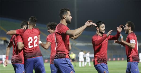 لاعبو الأهلي 