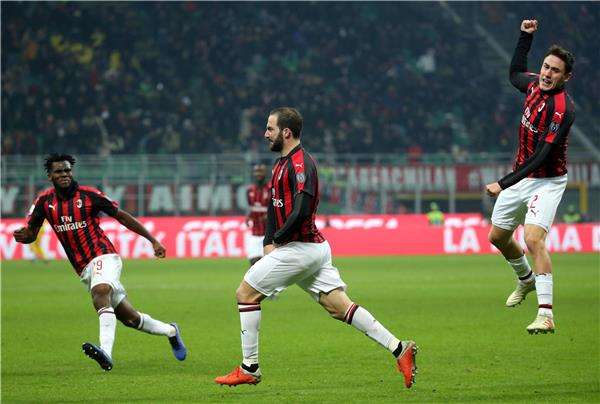 جونزالو هيجواين