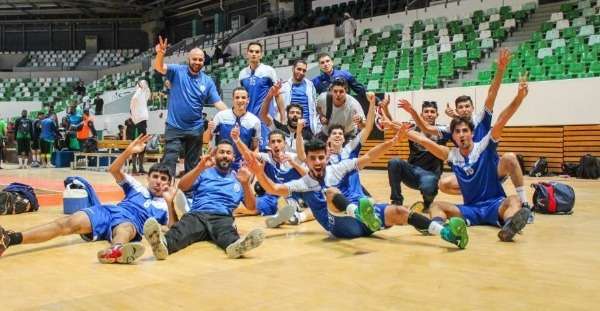 لاعبو التصدي 