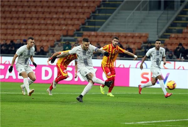 ماورو إيكاردي