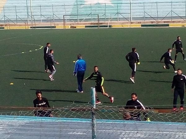 أشرف قاسم في تدريبات الفريق