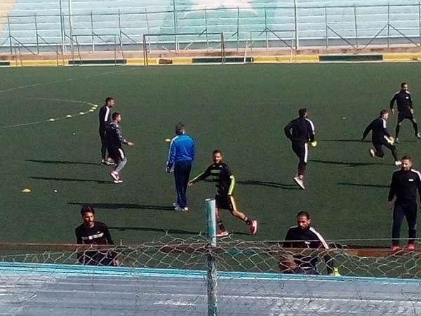 أشرف قاسم في تدريبات الفريق