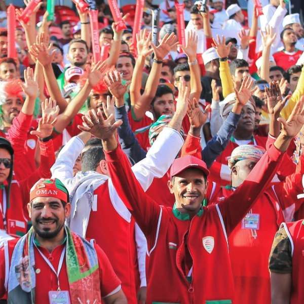 الجماهير العمانية - أرشيفية