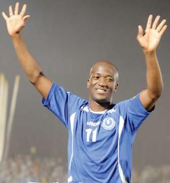 الزيمبابوي سادومبا سجل ثلاثية