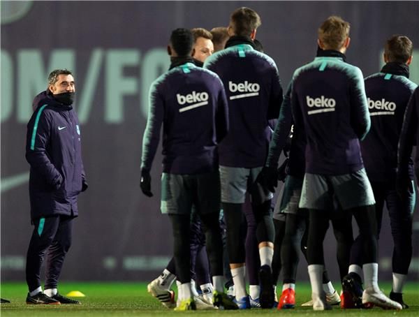 لاعبو برشلونة