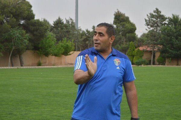 عبدالقادر أحمد 