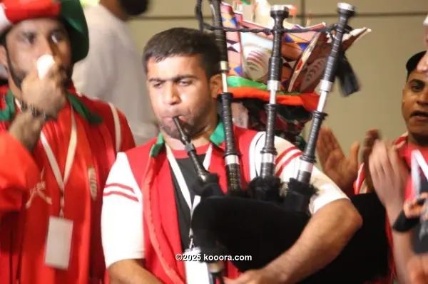 ?i=corr%2f100%2fkoo_100298