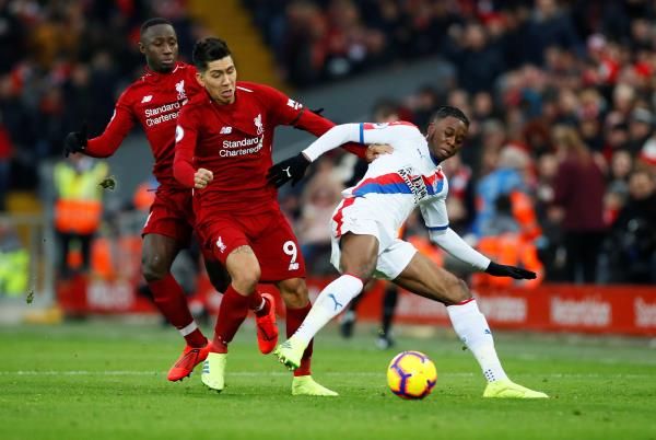 من لقاء ليفربول وكريستال بلاس