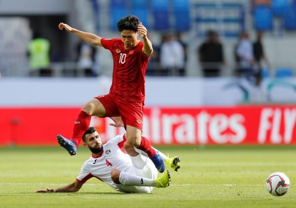 2019-01-20t111416z_505322149_rc18add51d20_rtrmadp_3_soccer-asiancup-jor-vnm_reuters