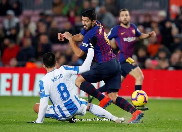 ?i=reuters%2f2019-01-20%2f2019-01-20t203336z_244645730_rc1735d7b360_rtrmadp_3_soccer-spain-fcb-leg_reuters