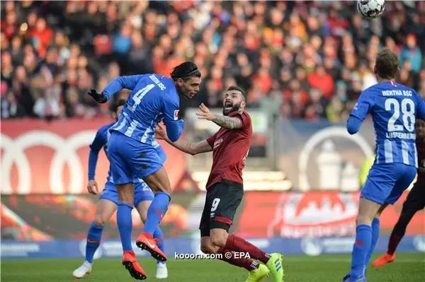 ?i=epa%2fsoccer%2f2019-01%2f2019-01-20%2f2019-01-20-07303599_epa