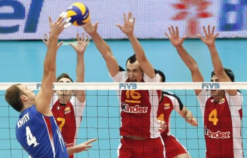 2010-10-01t173014z_01_amp103_rtridsp_3_volleyball_reuters