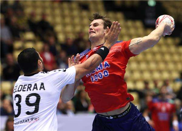 لقطة من المباراة