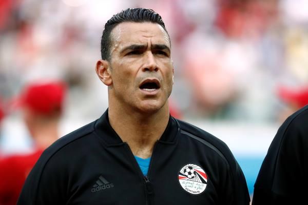  عصام الحضري 