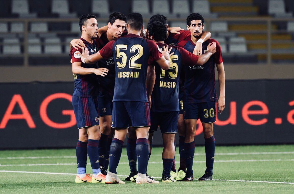 لاعبو الوحدة 