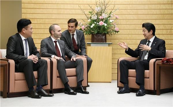 أندريس إنييستا 