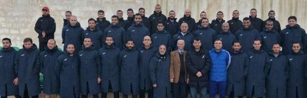 وفد حكام الكرة الأردنية