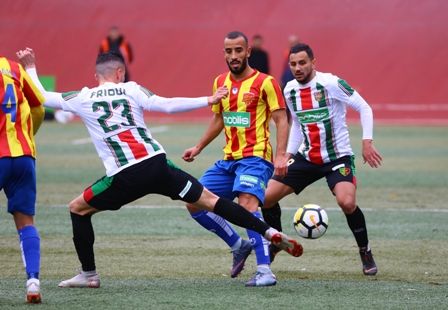 من اللقاء  نصر حسين و مولودية الجزائر