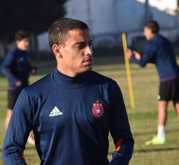 غازي عبد الرزاق