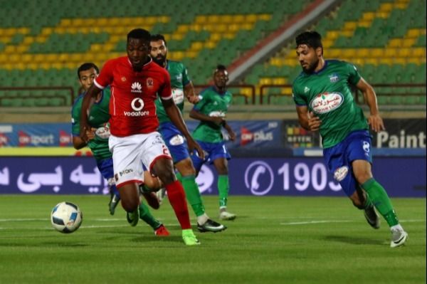 من مباراة سابقة بين الفريقين