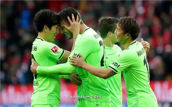 ?i=epa%2fsoccer%2f2018-12%2f2018-12-09%2f2018-12-09-07219566_epa
