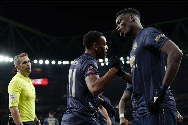 بوجبا ومارسيال