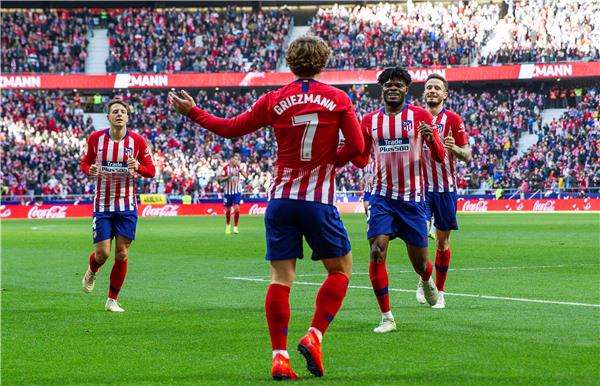 فرحة لاعبي أتلتيكو مدريد