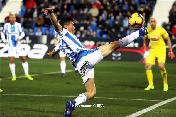 ?i=epa%2fsoccer%2f2019-01%2f2019-01-26%2f2019-01-26-07322796_epa