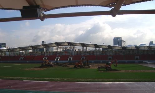 إصلاح عشب ملعب تانشيون الرئيسي بدأت من يوم الأثنين