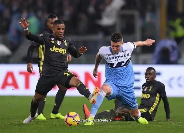 ?i=reuters%2f2019-01-27%2f2019-01-27t200841z_467637574_rc1ca3e15cd0_rtrmadp_3_soccer-italy-laz-juv_reuters