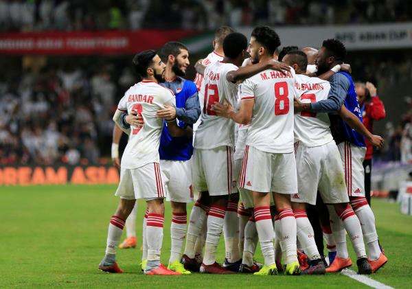 لاعبو الإمارات