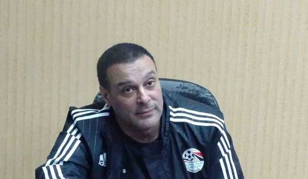  عصام عبد الفتاح