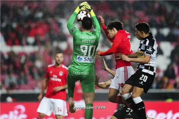 ?i=epa%2fsoccer%2f2019-01%2f2019-01-29%2f2019-01-29-07330367_epa