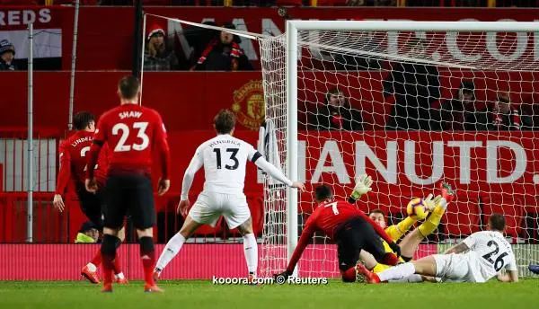 ?i=reuters%2f2019-01-29%2f2019-01-29t215320z_1036038995_rc1511229910_rtrmadp_3_soccer-england-mun-bur_reuters