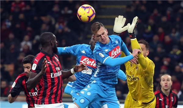 من لقاء ميلان ونابولي