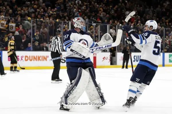 ?i=reuters%2f2019-01-30%2f2019-01-30t040646z_108902487_nocid_rtrmadp_3_nhl-winnipeg-jets-at-boston-bruins_reuters