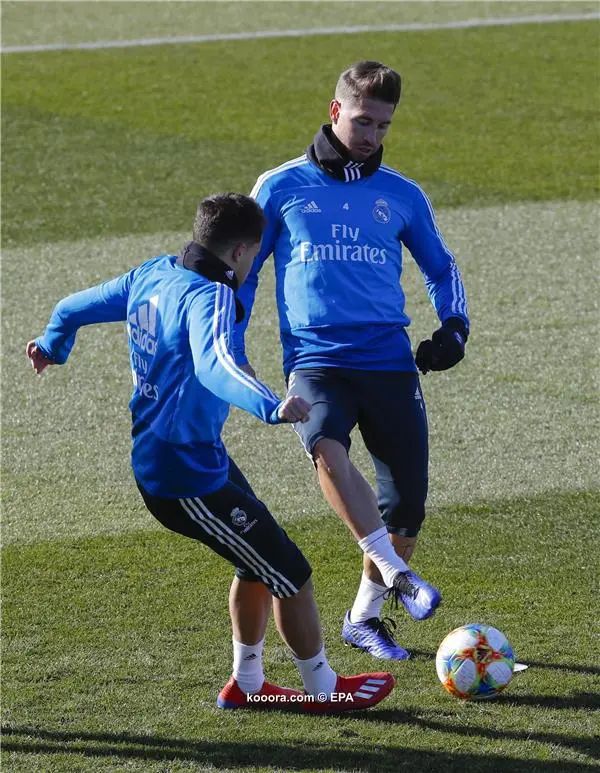 ?i=epa%2fsoccer%2f2019-01%2f2019-01-30%2f2019-01-30-07331240_epa