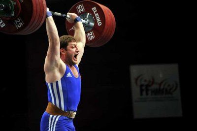 كاظم مراد أكاييف